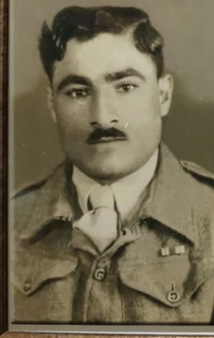 דאהוד בסיס במדי הצבא הבריטי 1942